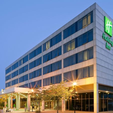 Holiday Inn Milton Keynes Central, An Ihg Hotel Εξωτερικό φωτογραφία